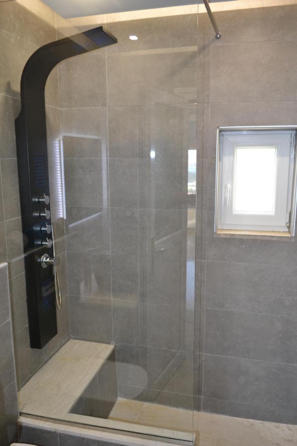 Stergiou Luxury Apartments With Shared Pool Anavyssos Esterno foto