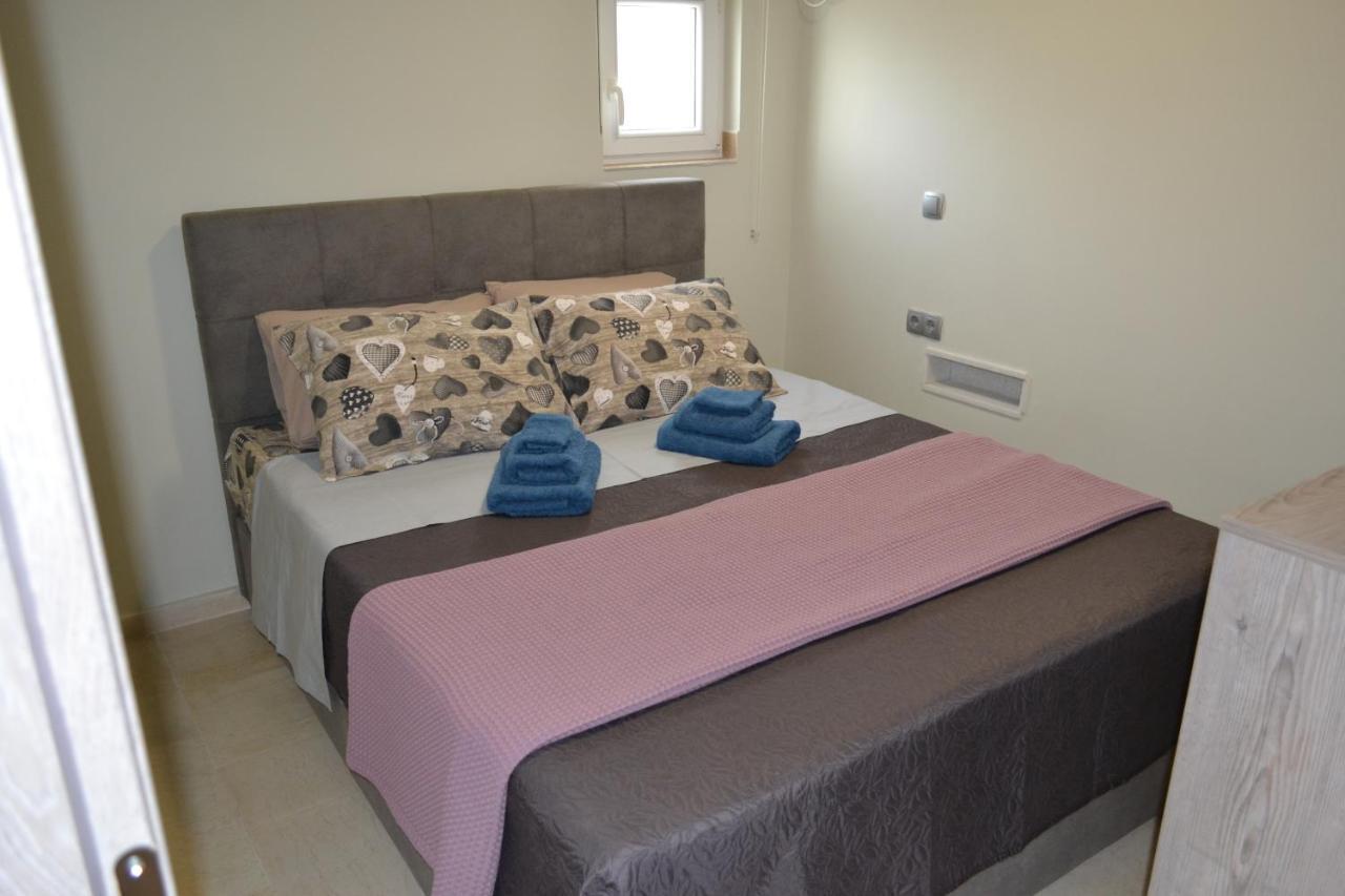 Stergiou Luxury Apartments With Shared Pool Anavyssos Esterno foto